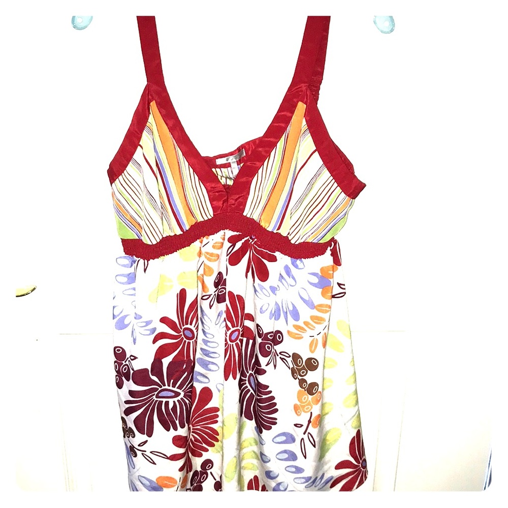 Metro 7 Top Bright & Colorful Size 16